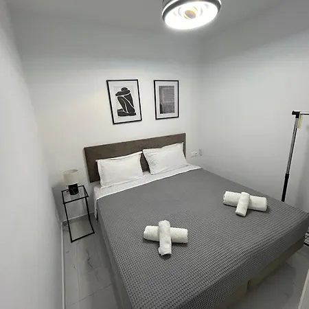 Clementine Stay Rhodes - Car Rental Available 아파트 Rhodes City